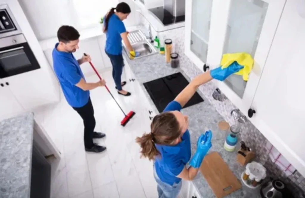 Signs You Need a Professional Move-Out Cleaning Service