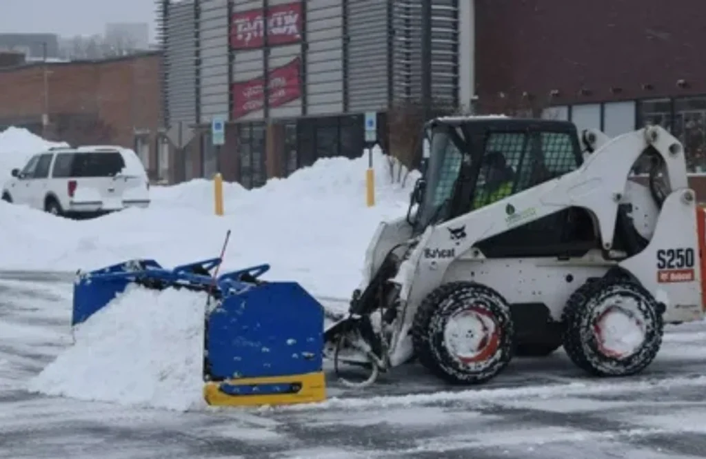 The Ultimate Guide to Choosing Snow Removal Services