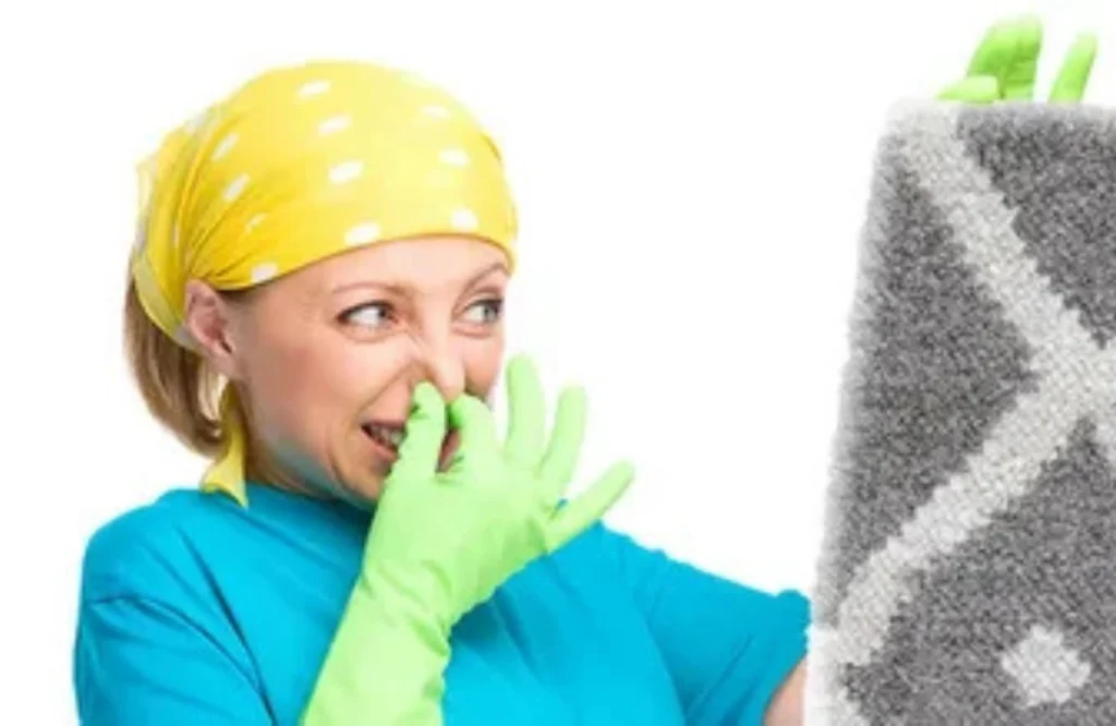 How to Remove Pet Odors from Carpet Permanently